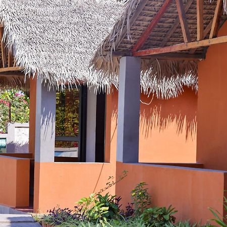 Hotel Le Jardin Des Delices Mahajanga Exteriér fotografie